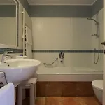 Tranquil Lantana And 1 Bedroom Sleeps 5 Pula