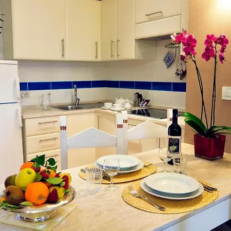 Tranquil Lantana 1 Bedroom Sleeps 5 * Pula